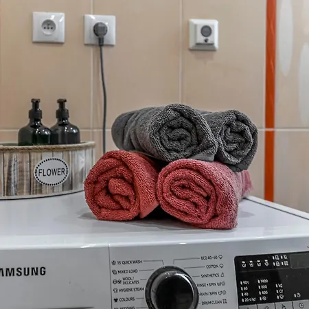 Vodna 6 Center 2 Samostatne Spalne 아파트 코시체
